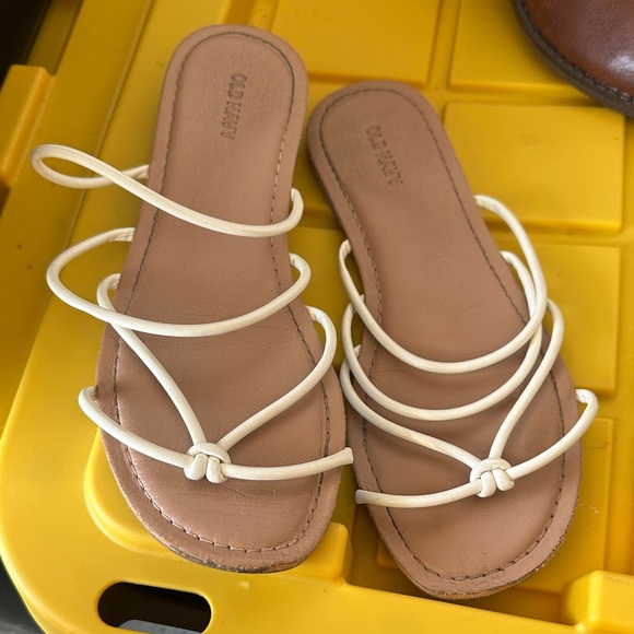 Old Navy Tan and Cream Women's Strappy Sandals - Picture 1 of 1
